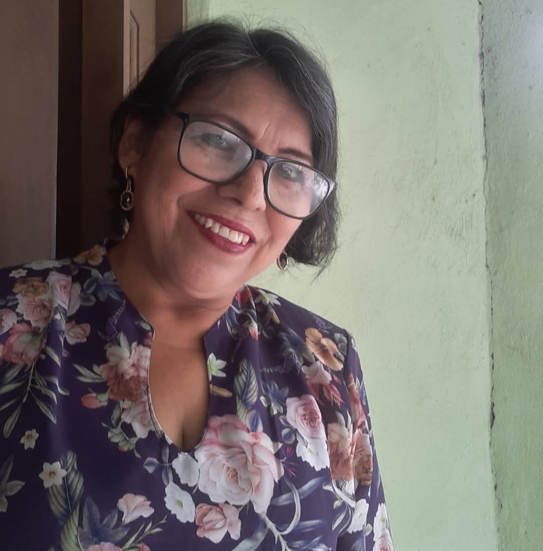 Sra. María Olga Espinoza Zamora